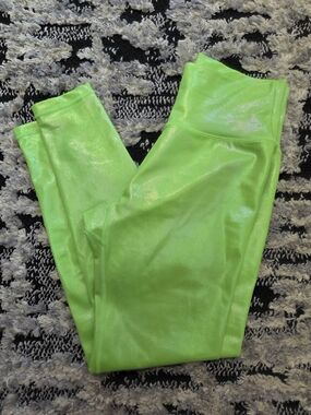 Buff Bunny Neon Lime Shimmer Leggings. RARE.